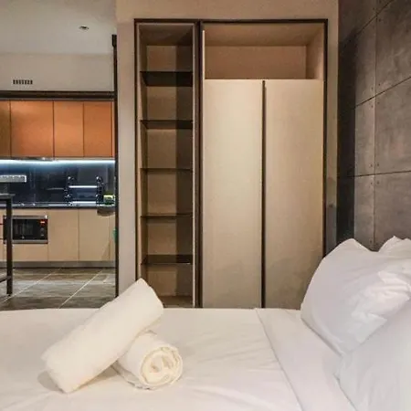 Scarletz Suites Klcc By Gc Luxury Suites Kuala Lumpur Exterior photo