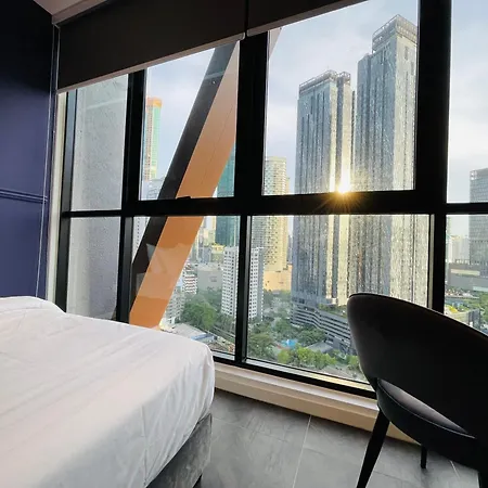 Scarletz Suites Klcc By Gc Luxury Suites Kuala Lumpur Exterior photo