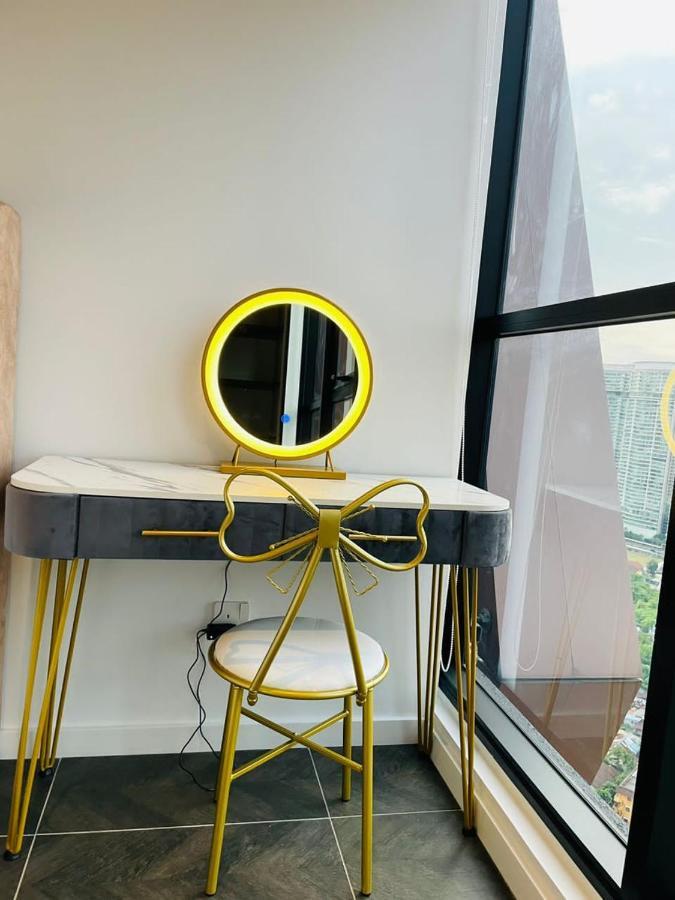 Apartment Scarletz Klcc By Gc Luxury Kuala Lumpur