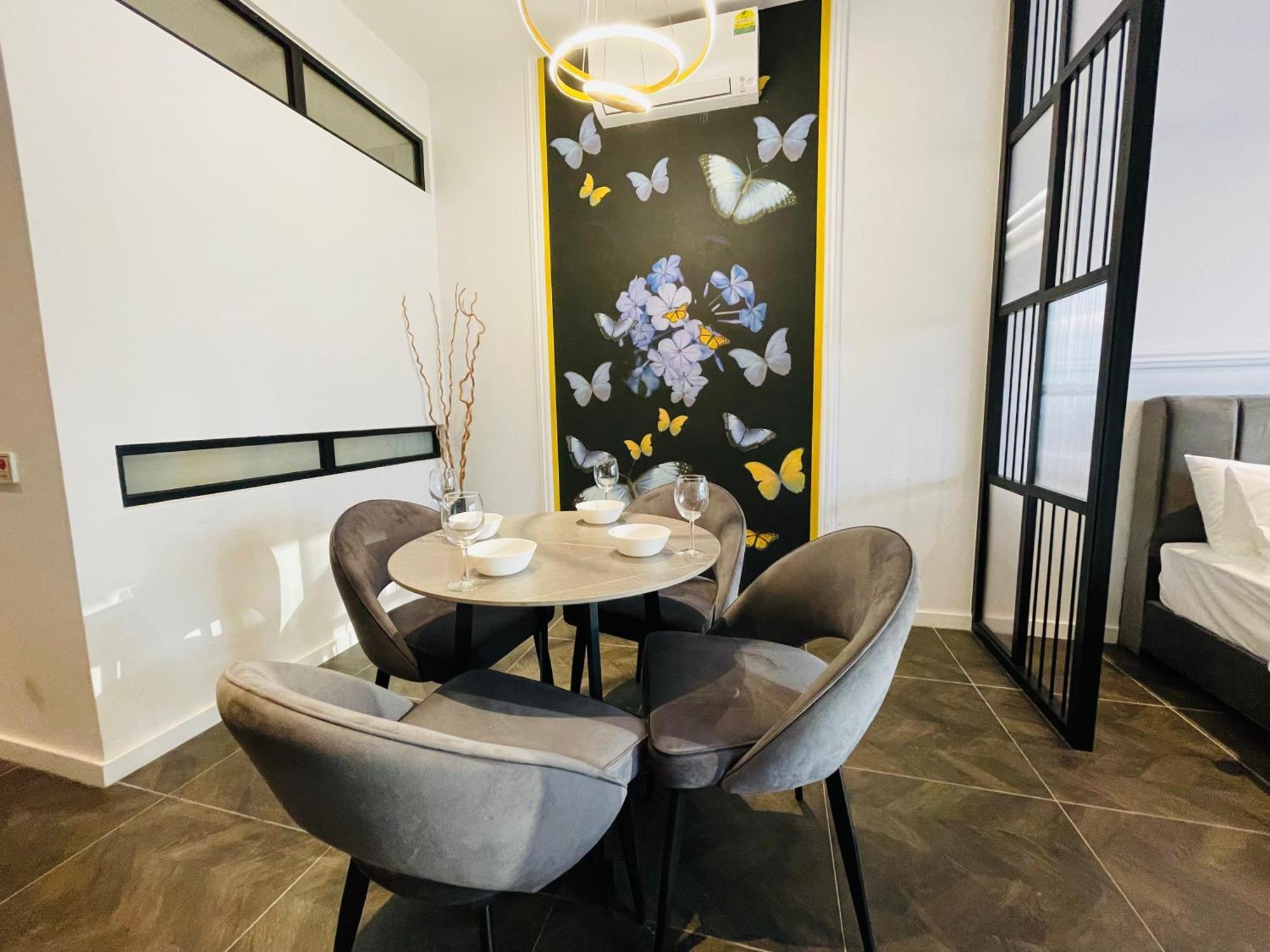 Apartment Scarletz Klcc By Gc Luxury