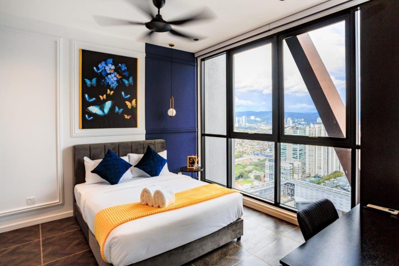 Apartment Scarletz Klcc By Gc Luxury